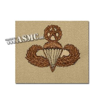 Abzeichen US Master Parachutist Textil desert